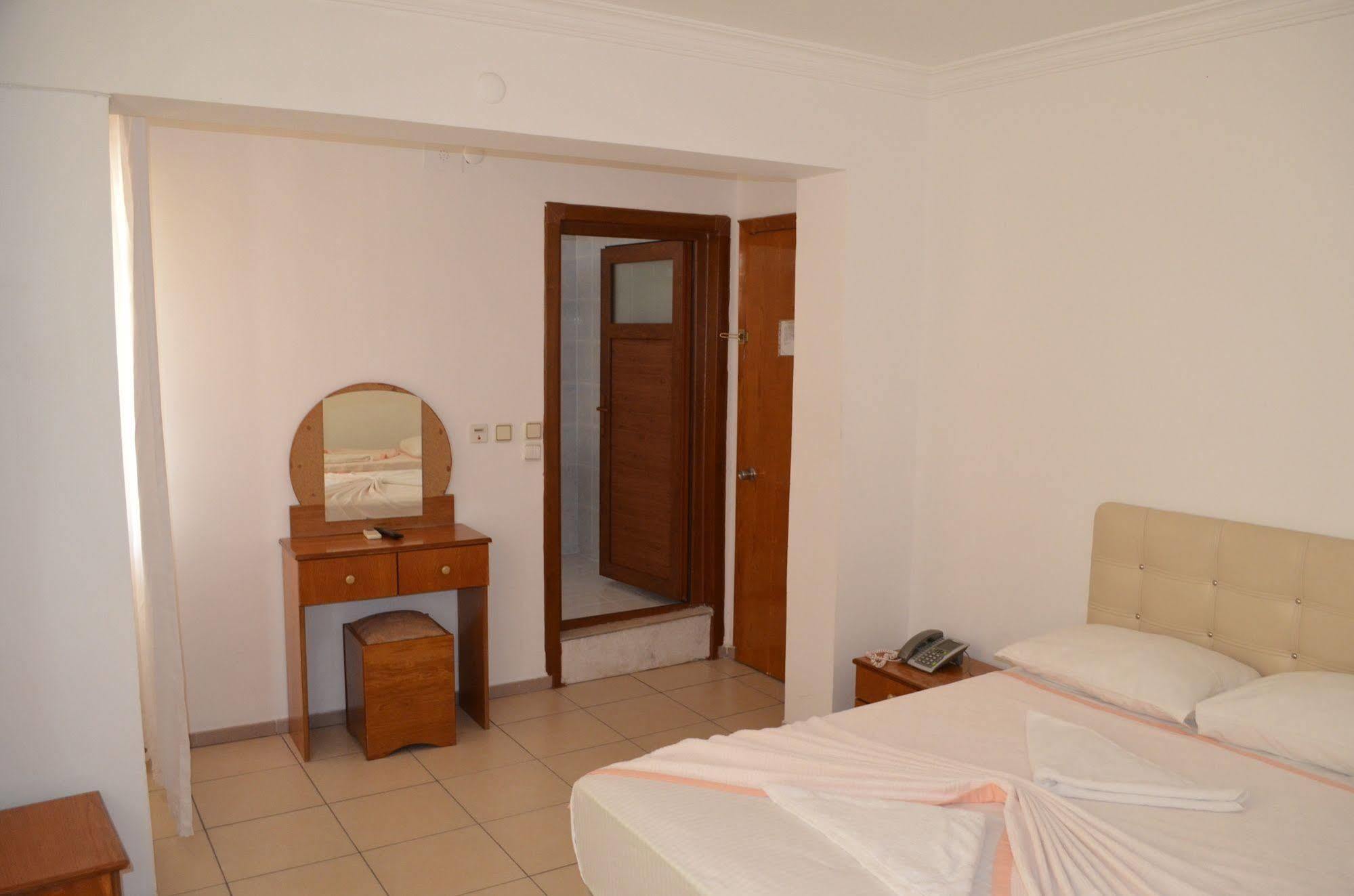 Hotel Prens Yildiz Ayvalı Εξωτερικό φωτογραφία